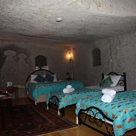 Elif Star Cave ネヴシェヒル