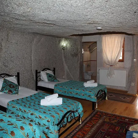 Elif Star Cave ネヴシェヒル